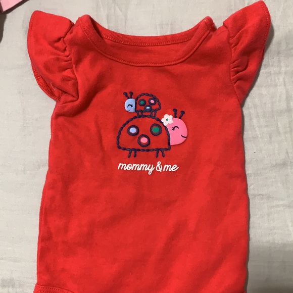 Baby Girl Onesie Bundle (0 months to 6 months) - Picture 5 of 6